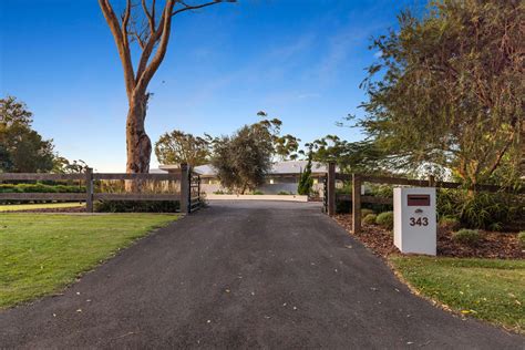 343 western avenue montville|343.